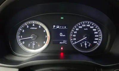 Hyundai Grandeur 2018, 252171 км, за 5724.7 USD - фото 8