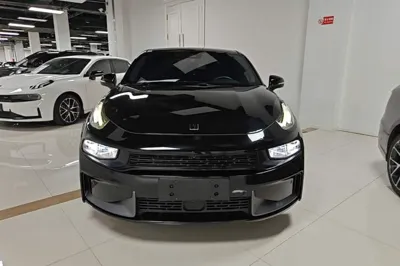 Lynk & Co 03 2021, 41600 км, за 12402 USD