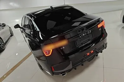 Lynk & Co 03 2021, 41600 км, за 12402 USD