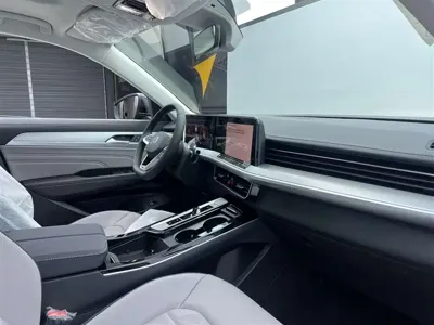 Volkswagen Tavendor 0, 100 км, за 26750.51 USD - фото 21