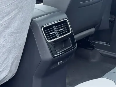 Volkswagen Tavendor 0, 100 км, за 26750.51 USD - фото 25