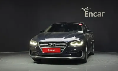 Hyundai Grandeur 2017, 56677 км, за 10627.54 USD