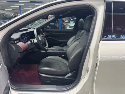 Ford Mondeo 2023, 39000 км, за 17651.64 USD - фото 6