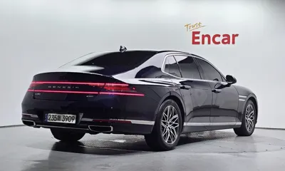 Genesis G90 2023, 99786 км, за 32624.39 USD