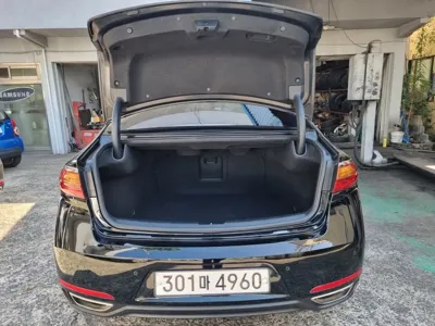 Kia K7 2016, 171227 км, за 5222.11 USD