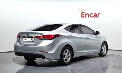 Hyundai Avante 2015, 84706 км, за 4368.09 USD