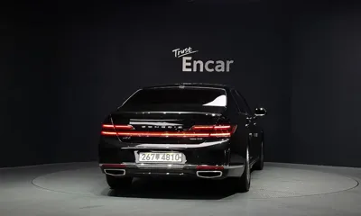 Genesis G90 2019, 130038 км, за 17161.8 USD