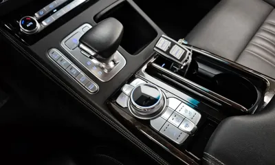 Genesis G90 2019, 130038 км, за 17161.8 USD - фото 9