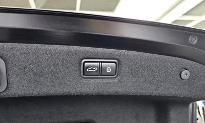 Genesis G90 2019, 130038 км, за 17161.8 USD - фото 27