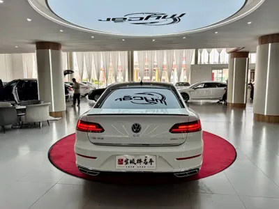 Volkswagen CC 2022, 110500 км, за 16185.68 USD
