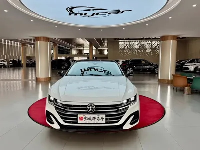 Volkswagen CC 2022, 110500 км, за 16185.68 USD - фото 6