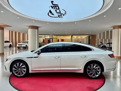 Volkswagen CC 2022, 110500 км, за 16185.68 USD - фото 16