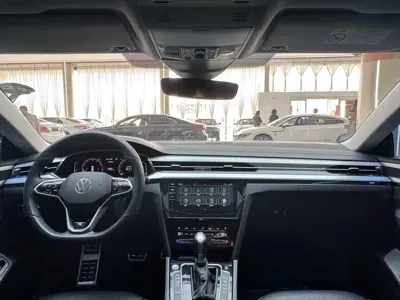 Volkswagen CC 2022, 110500 км, за 16185.68 USD - фото 24
