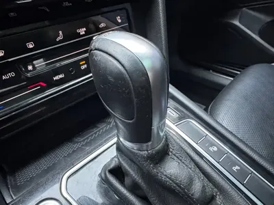 Volkswagen CC 2022, 110500 км, за 16185.68 USD - фото 30