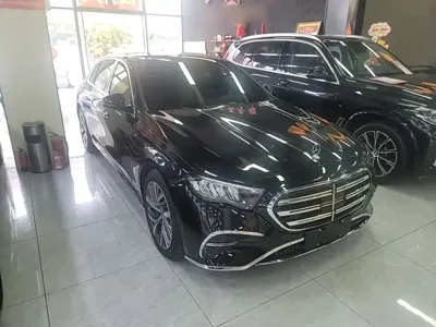 Mercedes-Benz E-Class 2026, 7900 км, за 53824.74 USD