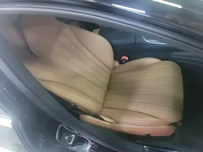 Mercedes-Benz E-Class 2026, 7900 км, за 53824.74 USD - фото 25
