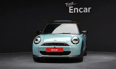 MINI Cooper 2025, 9653 км, за 21596.43 USD