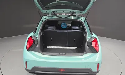 MINI Cooper 2025, 9653 км, за 21596.43 USD - фото 32