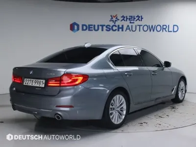 BMW 5-Series 2019, 63922 км, за 18800.43 USD