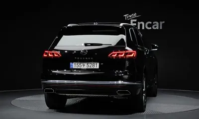Volkswagen Touareg 2023, 50442 км, за 38874.07 USD