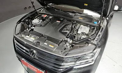 Volkswagen Touareg 2023, 50442 км, за 38874.07 USD - фото 6