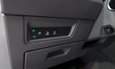 Volkswagen Touareg 2023, 50442 км, за 38874.07 USD - фото 29