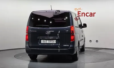 Hyundai Starex 2018, 217017 км, за 6440.29 USD