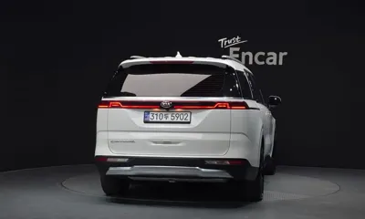 Kia Canival 2021, 51598 км, за 17255.97 USD