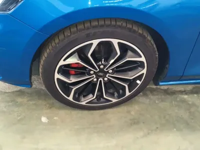 Ford Focus 2019, 63300 км, за 8254.7 USD - фото 23