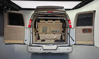 Chevrolet Express Van 2019, 138379 км, за 16187.64 USD - фото 20