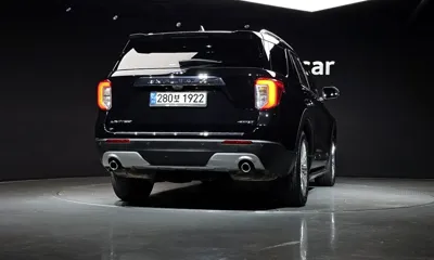 Ford Explorer 2021, 33365 км, за 19869.72 USD