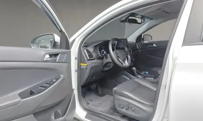 Hyundai Tucson 2019, 30653 км, за 12288.48 USD - фото 11
