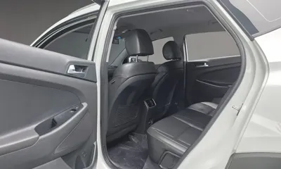 Hyundai Tucson 2019, 30653 км, за 12288.48 USD - фото 17
