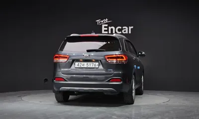 Kia Sorento 2017, 117855 км, за 8458.68 USD