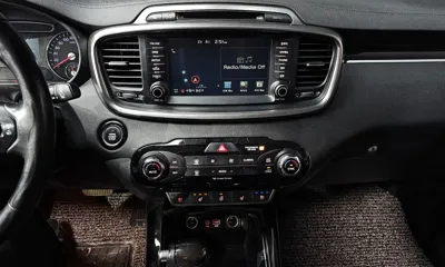 Kia Sorento 2017, 117855 км, за 8458.68 USD - фото 13