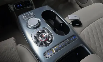 Genesis GV60 2023, 3989 км, за 39713.8 USD - фото 9