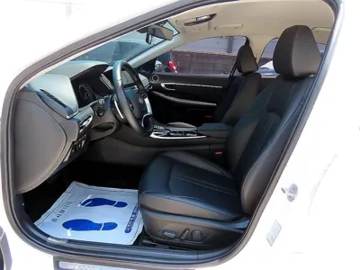 Hyundai Sonata 2023, 66086 км, за 16519.05 USD