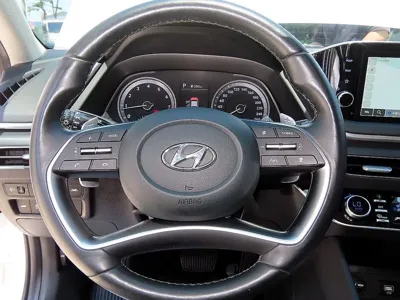 Hyundai Sonata 2023, 66086 км, за 16519.05 USD - фото 8