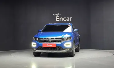 Volkswagen T-Roc 2021, 40250 км, за 16848.83 USD