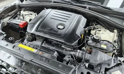 Land Rover Range Rover Velar 2018, 122768 км, за 16451.93 USD - фото 6