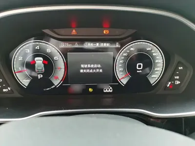 Audi Q3 2023, 52800 км, за 22178.14 USD