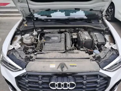 Audi Q3 2023, 52800 км, за 22178.14 USD - фото 11