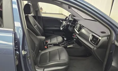 Kia Stonic 2018, 39258 км, за 8196.73 USD - фото 26