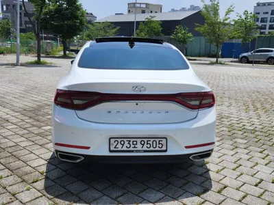 Hyundai Grandeur 2019, 157368 км, за 9094.45 USD - фото 6