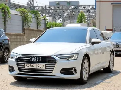 Audi A6 2023, 48211 км, за 22805.41 USD