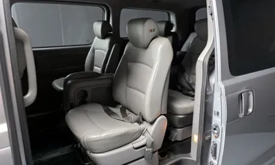Hyundai Starex 2018, 160297 км, за 9130.32 USD - фото 11