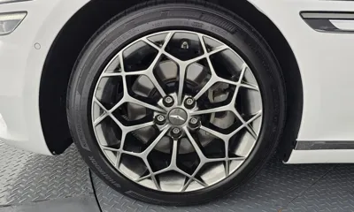 Genesis G80 2021, 42173 км, за 17575.04 USD