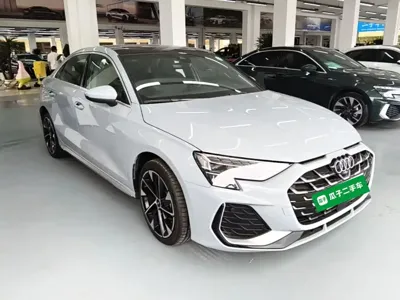 Audi A3 2024, 4600 км, за 18064.19 USD