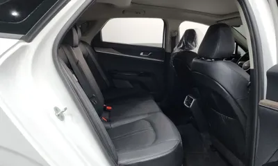 Kia K5 2022, 36288 км, за 15601.63 USD - фото 11