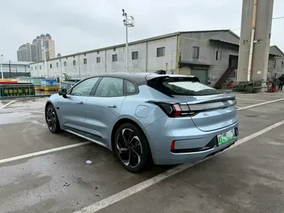 Zeekr 001 2021, 70000 км, за 17116.86 USD